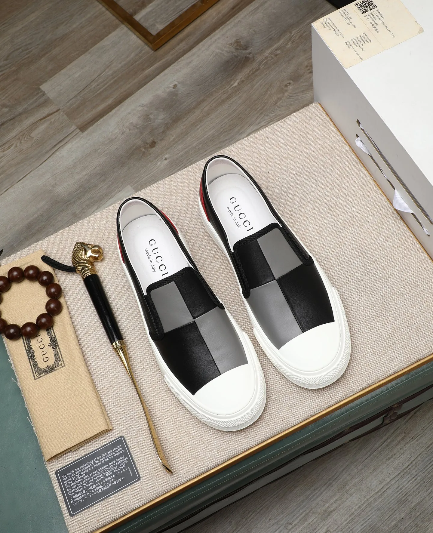 Men's men's shoes 💰440 GUCCI🔍🔍The latest model is on sale at the same time at the counter. Original calfskin imported from Italy, genuine leather lining, (high-end, noble, and classy) with exquisite workmanship. Sole: Original sole provided by the original factory, ⚠Exclusive double-layer movable molded sole super comfortable⚠, real shot 🎬The real thing is better🔍🔍"High quality·Follow the order" Code number 38-44